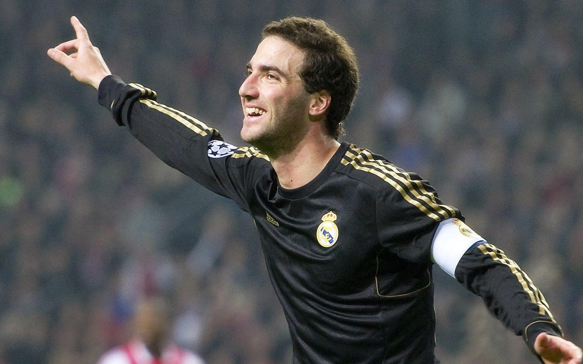 【yy易游体育官方网站】体育科技革新竞技场，智能装备与数据分析如何重塑现代体育